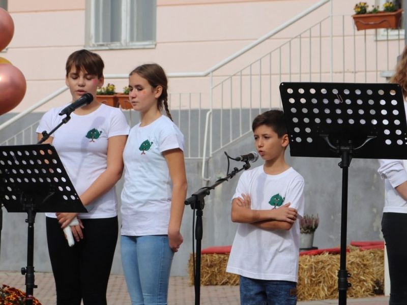 Tijekom proteklih 100 godina u Dječjem domu Lipik sigurnost, dobrotu i prijateljstvo pronašla su brojna djeca / Compas.hr	