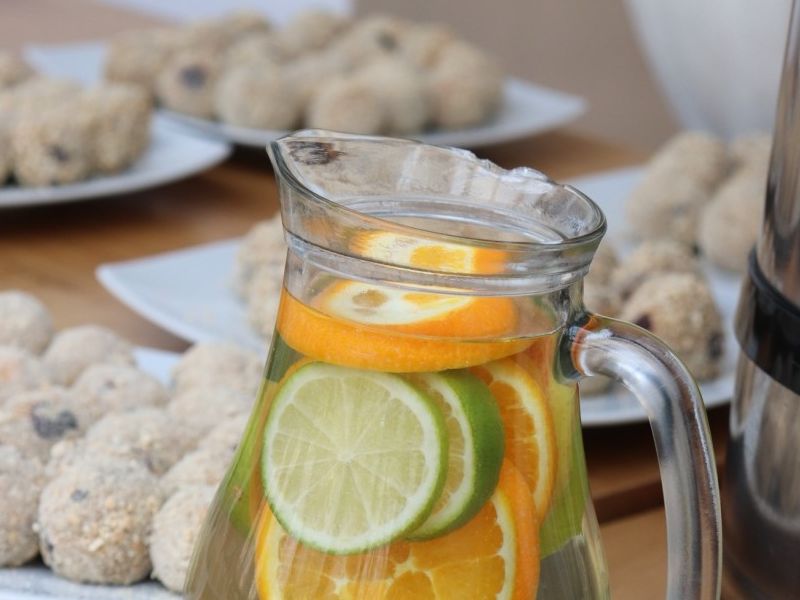 Termomineralna voda s agrumima