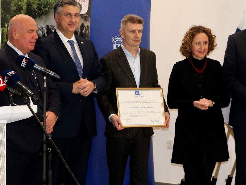 Foto: Državna ergela Đakovo i Lipik