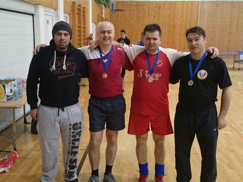 utješne medalje među seniorima