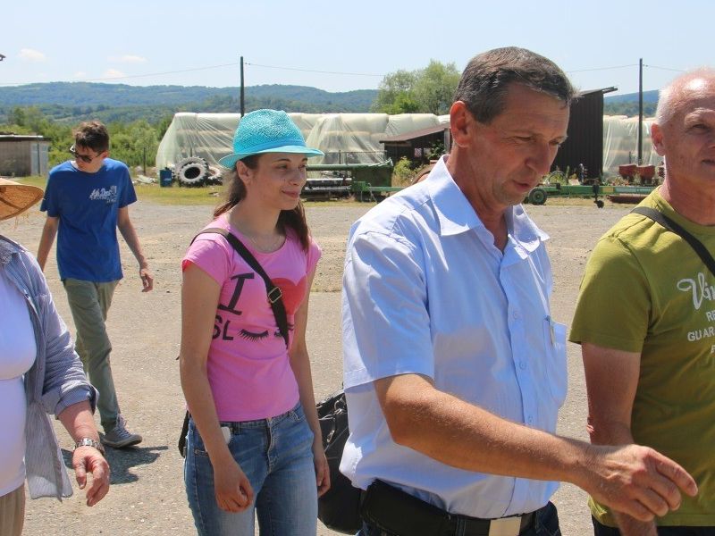 profesorica Nada Dadaček i direktor Poljoprivrede Lipik Željko Viboh