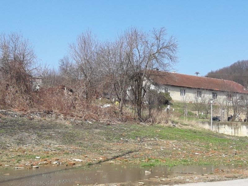 potencijalno novo gradilište na lokacija nekadašnje Velike kuće, za čiju obnovu postoji građevinska dozvola i kompletna dokumentacija