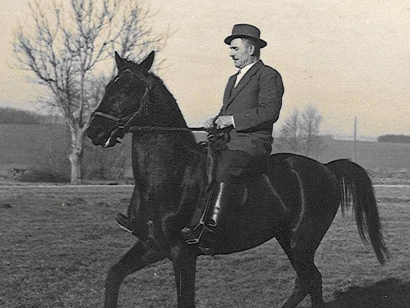 Stjepan Kirinec, nadstojnik ergele Lipik 1950-ih godina(izvor fotografije: FB profil Državna ergela Lipik)