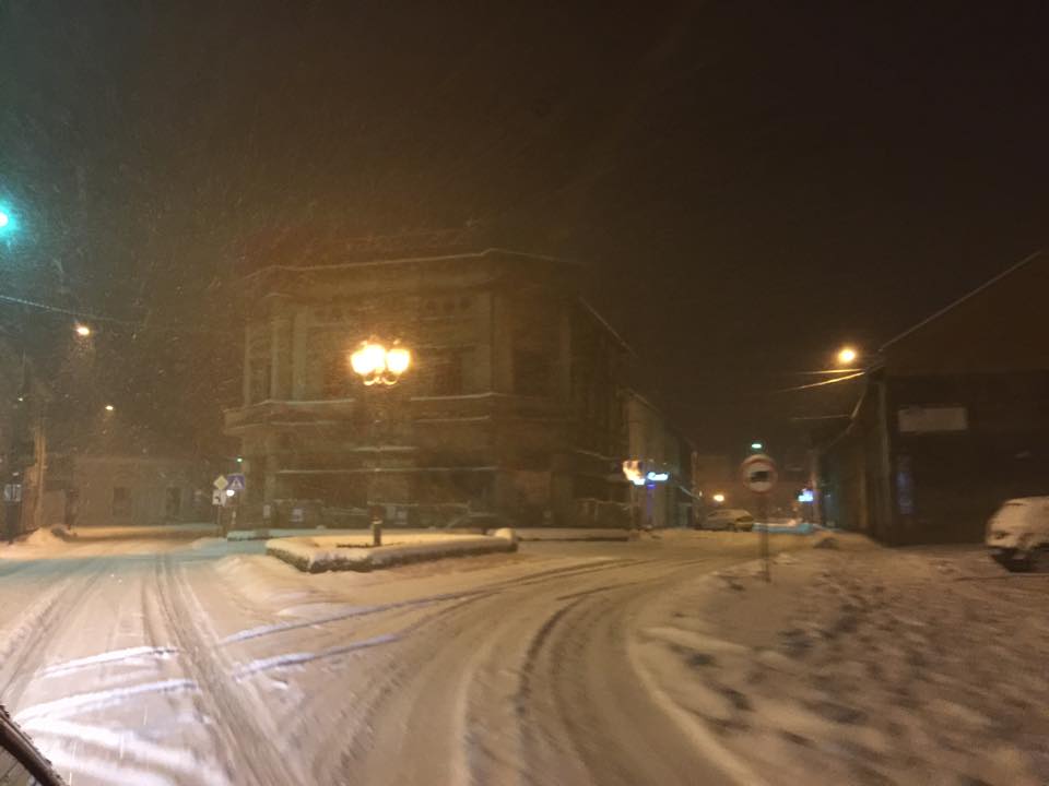 Stanje na cestama u Lipiku i Pakracu 9. veljače poslije 22 sata (fotografirao: Marko Barčan)
