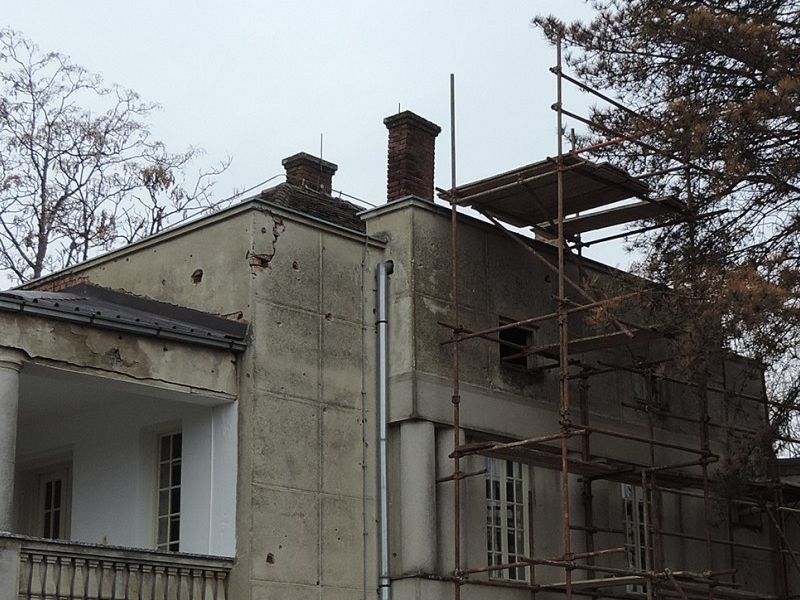 Radovi na zgradi ambulante (arhiva Compasa: prosinac 2014)