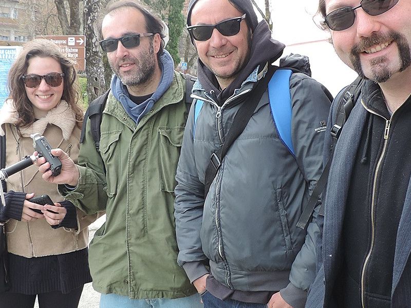 Punk ukulele duo Nebesmrtnici s pratnjom