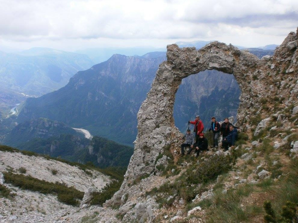  Hajdučka Vrata (izvor fotografije: Branka Ećimović) 