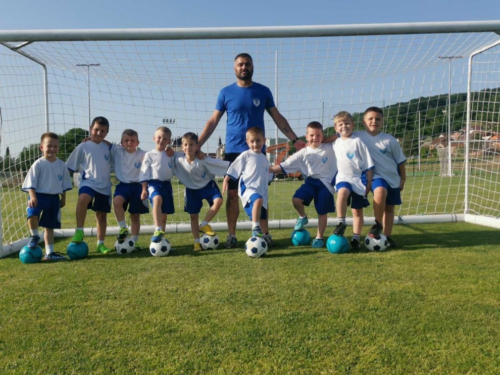 Nogometna igraonica NK Lipik 1925 / Compas.hr