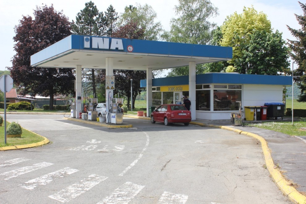 Benzinska postaja u Donjem Čagliću / Compas.hr