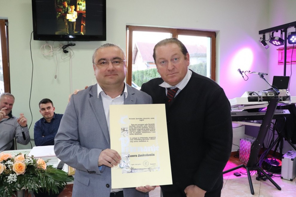 Davor Jandroković i predsjednik Hrvatskog športskog ribolovnog saveza Vladimir Sever