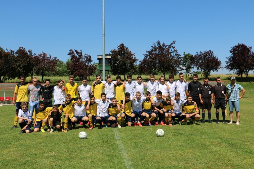 Kadeti NK Lipik 1925 i NK Omladinac iz Čurlovca